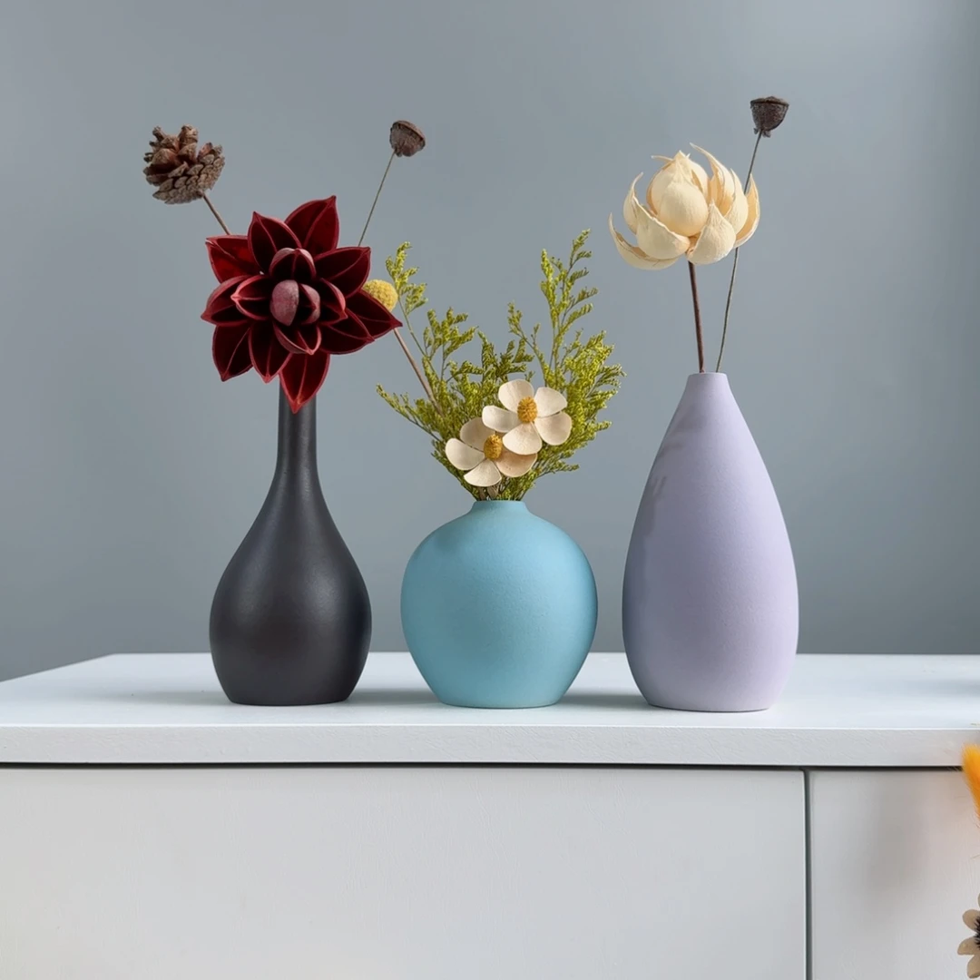 摆件陶瓷小花瓶摆件含花总高约20-30cm