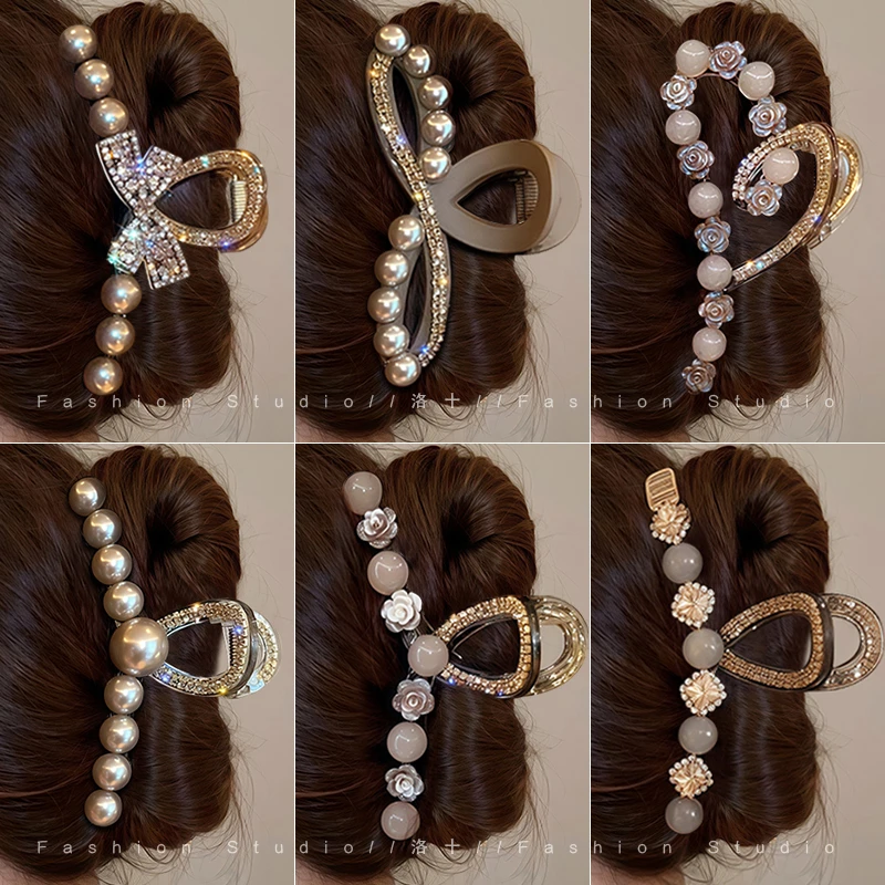 高级感大号珠珠抓夹2025新款轻奢气质发夹后脑勺盘发鲨鱼夹子头饰