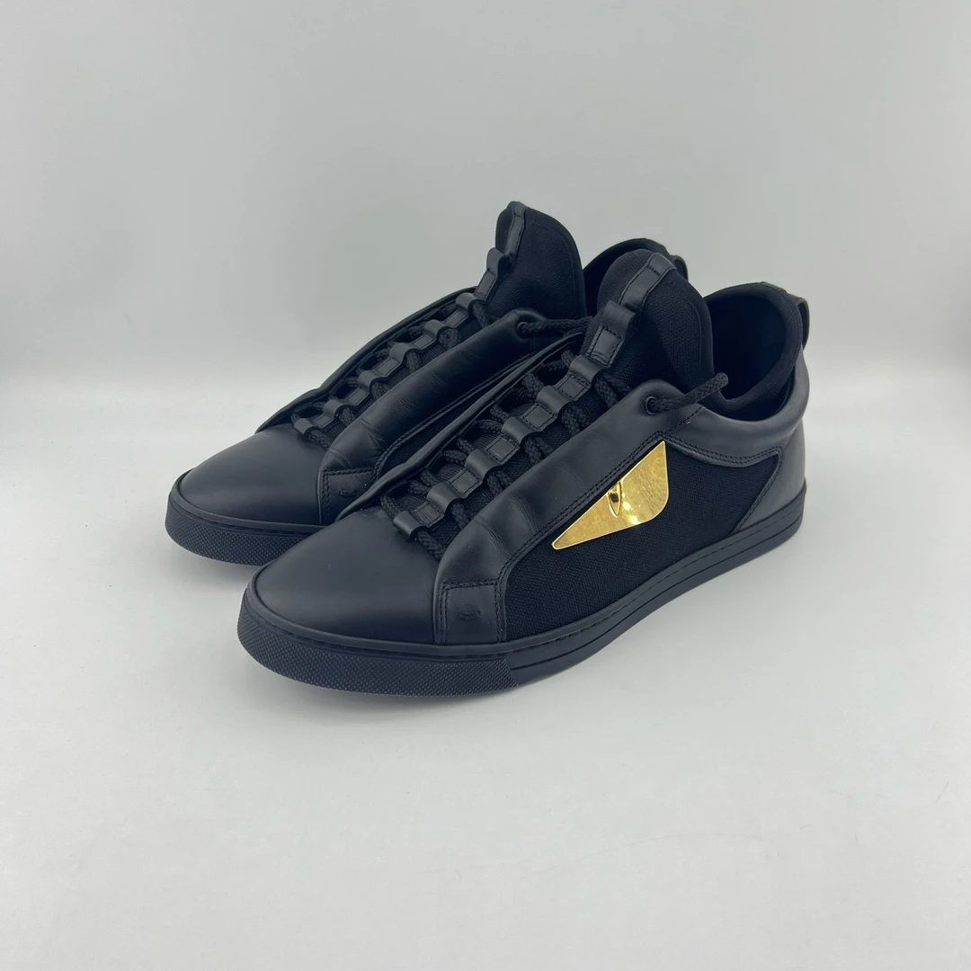 95新 FENDI/芬迪 40码/金属大眼圆头系带平底休闲板鞋/11327373