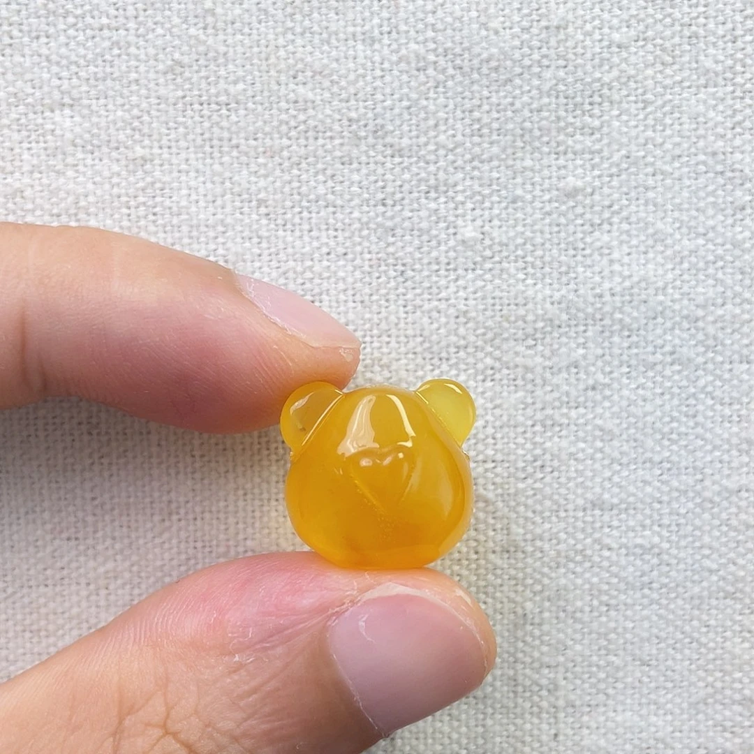 琥珀未镶嵌裸石熊头