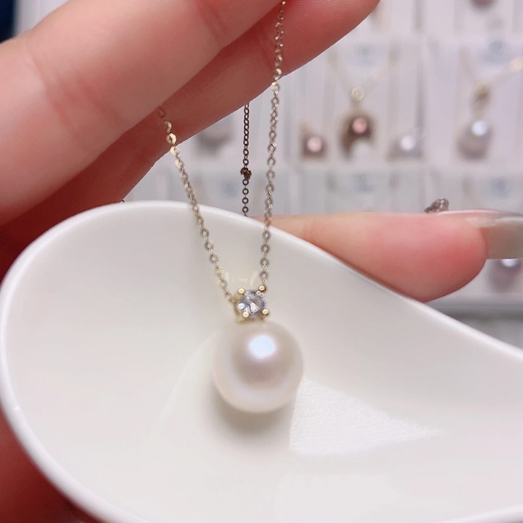 淡水珍珠吊坠(赠链)未镶嵌