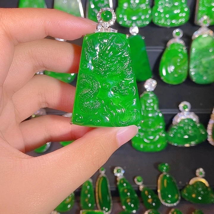 翡翠银S925镶嵌颈饰