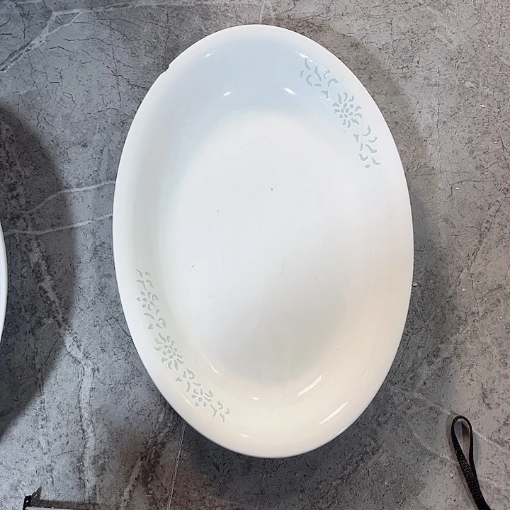 碗素玲珑雕塑缠枝莲13.5寸鱼盘