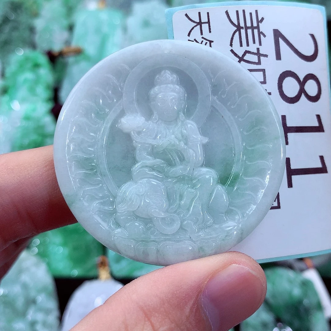 吊坠(不含链)未镶嵌翡翠