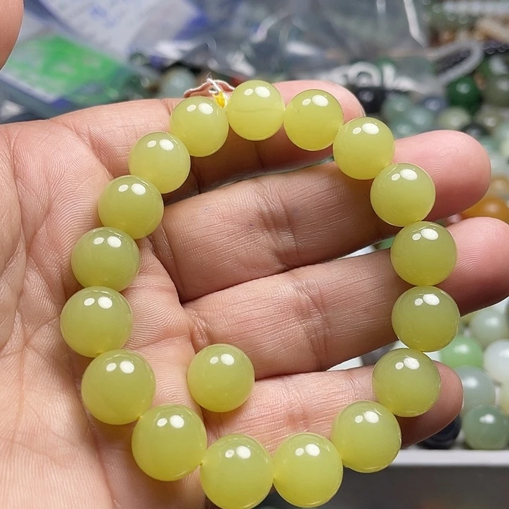 颈饰未镶嵌和田玉浩*哥