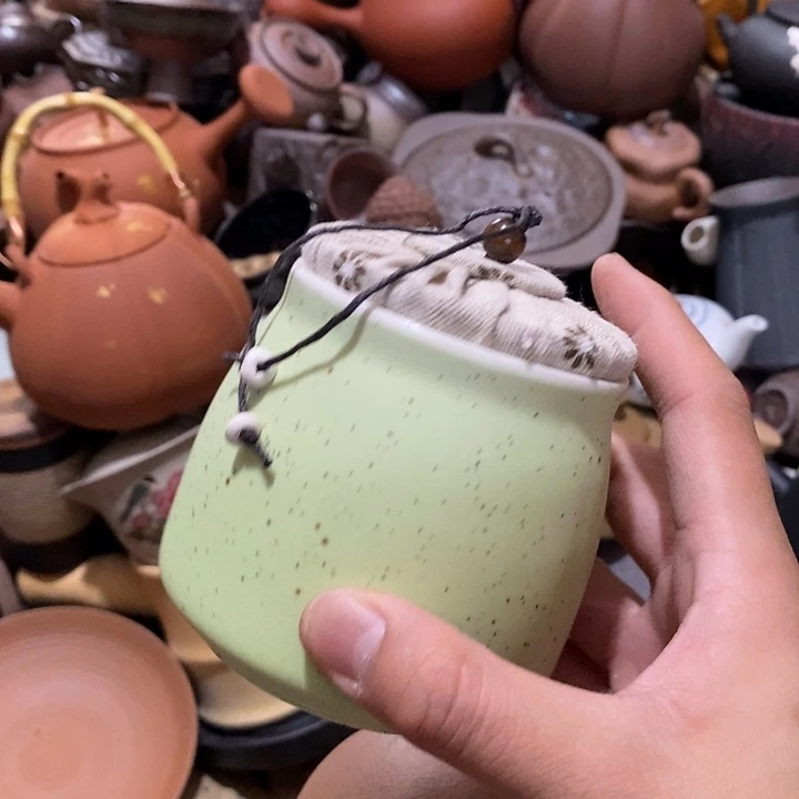 瓷片然后又要在朋友圈翻朋友圈