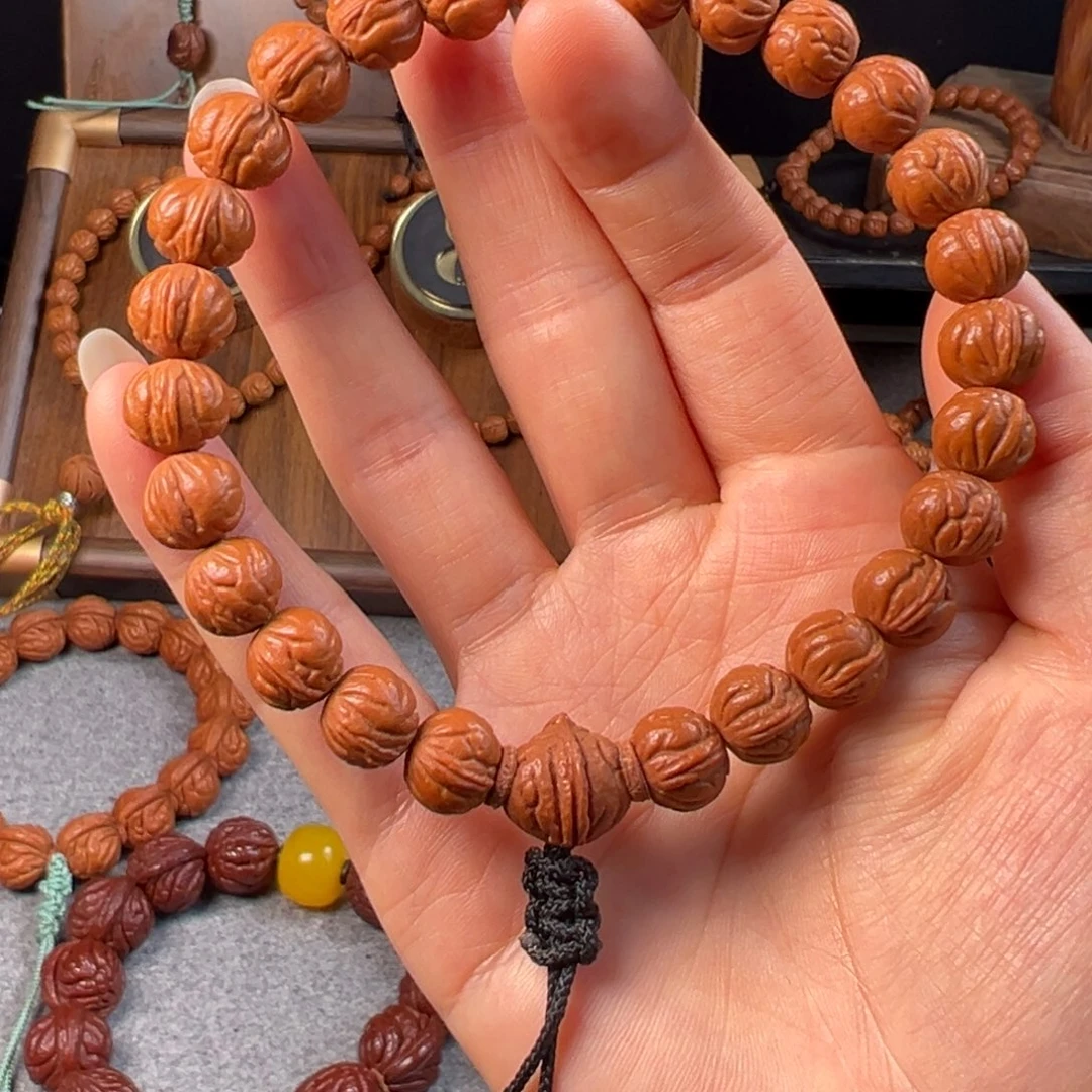 吊坠桃核12野生玉麒麟