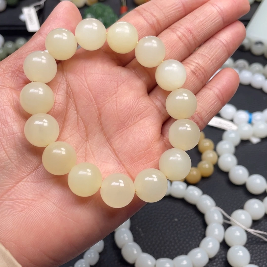 和田玉未镶嵌手链