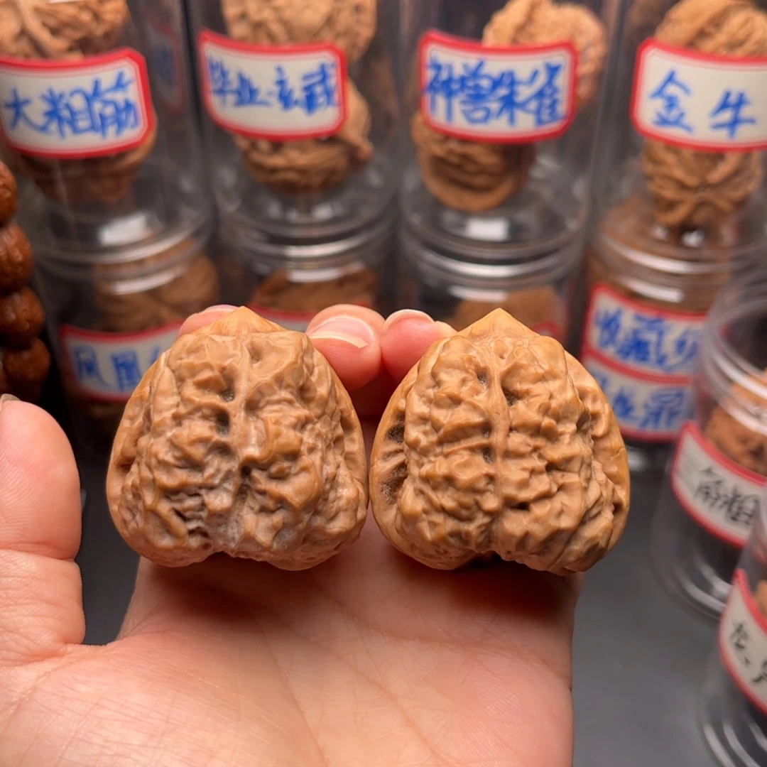 把件文玩核桃山地三角蛙