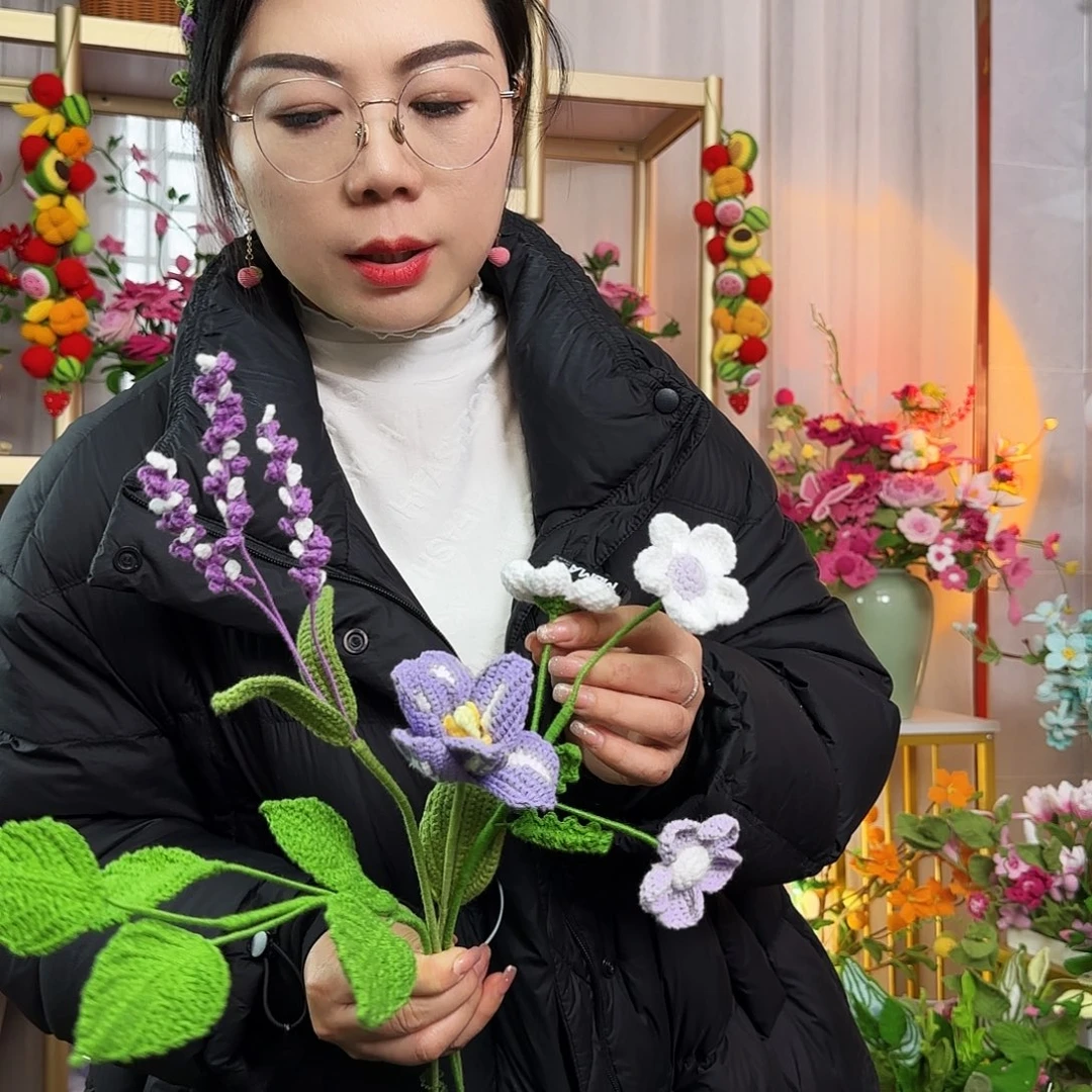 手工钩织设计花束