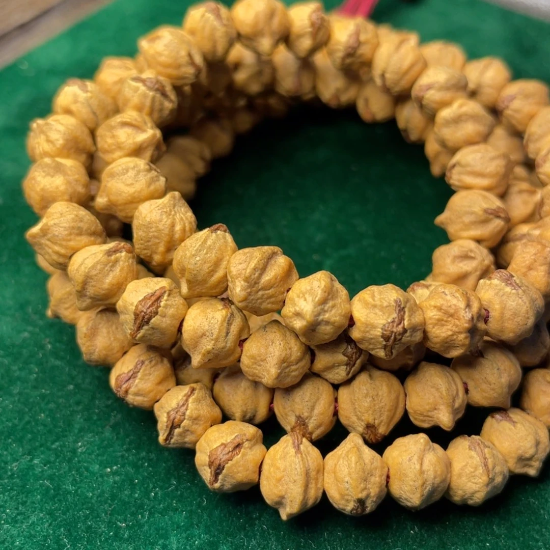 柏香籽/百香籽手串j****。