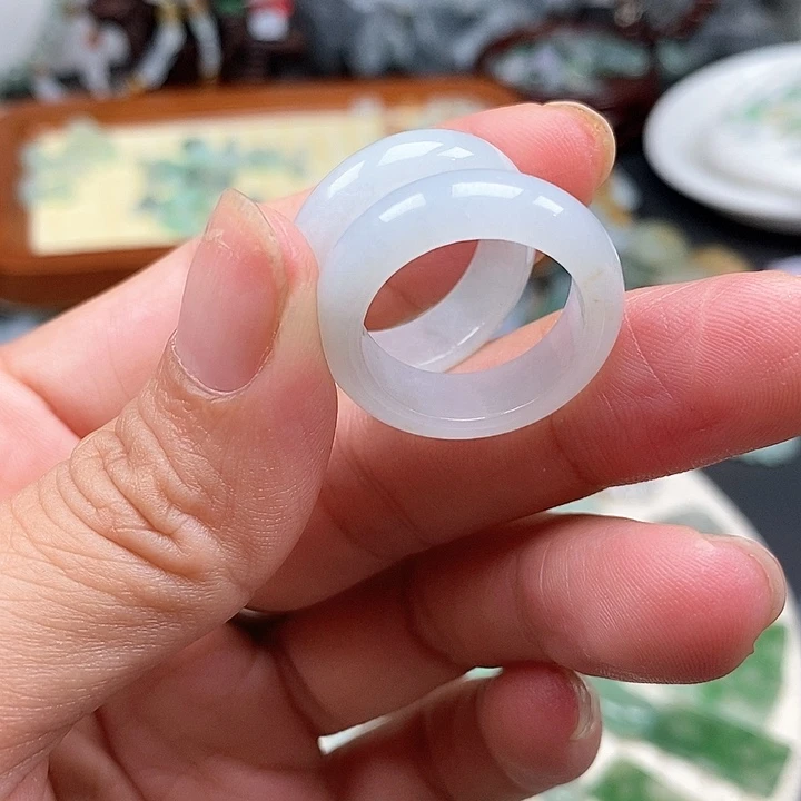 吊坠(不含链)未镶嵌翡翠一个80