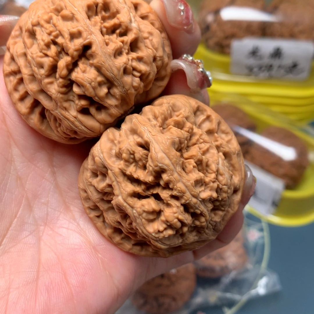 咩***啊文玩核桃吊坠46-14020-1