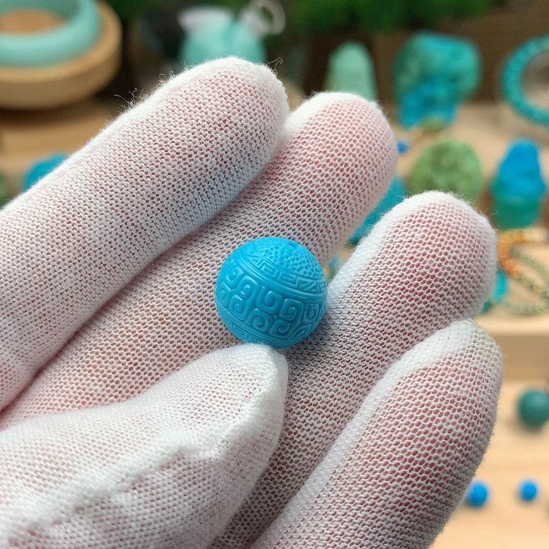 绿松石未镶嵌颈饰