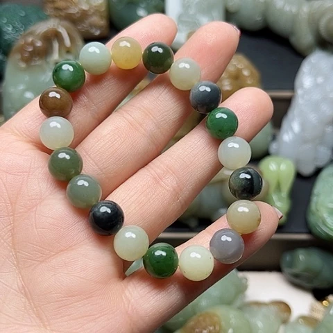 颈饰未镶嵌和田玉龍**神