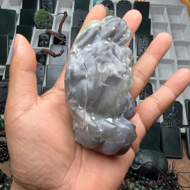 和田玉吊坠(不含链)未镶嵌老**了