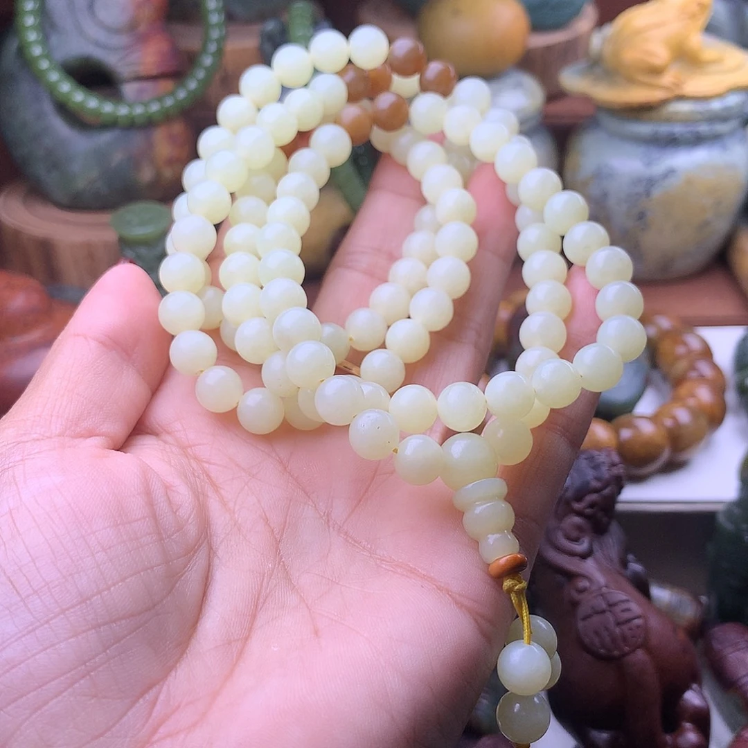 李***孚岫岩老玉（透闪石质玉）未镶嵌手链