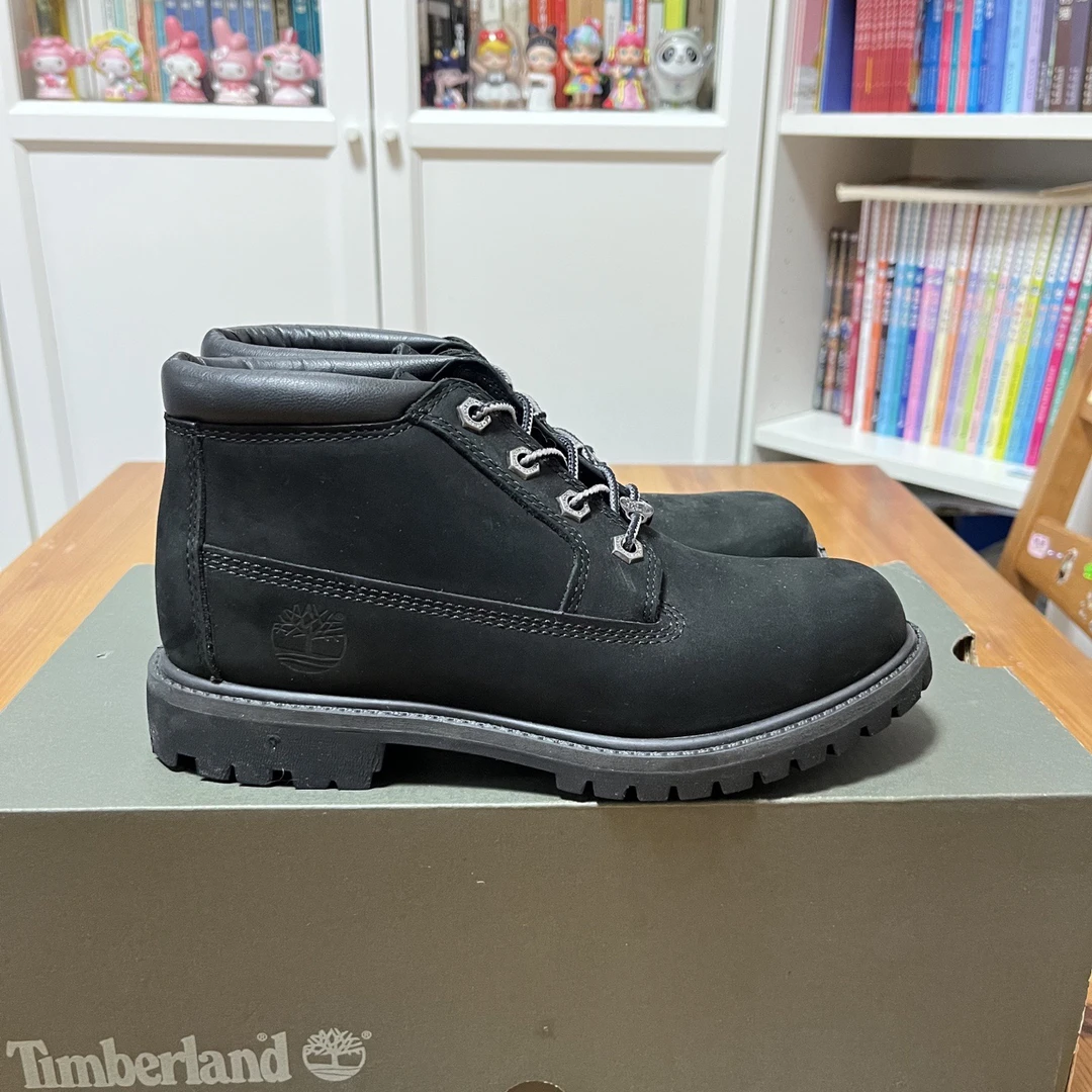 正品Timberland/添柏岚 37码 女款户外防水中帮马丁靴大黑靴