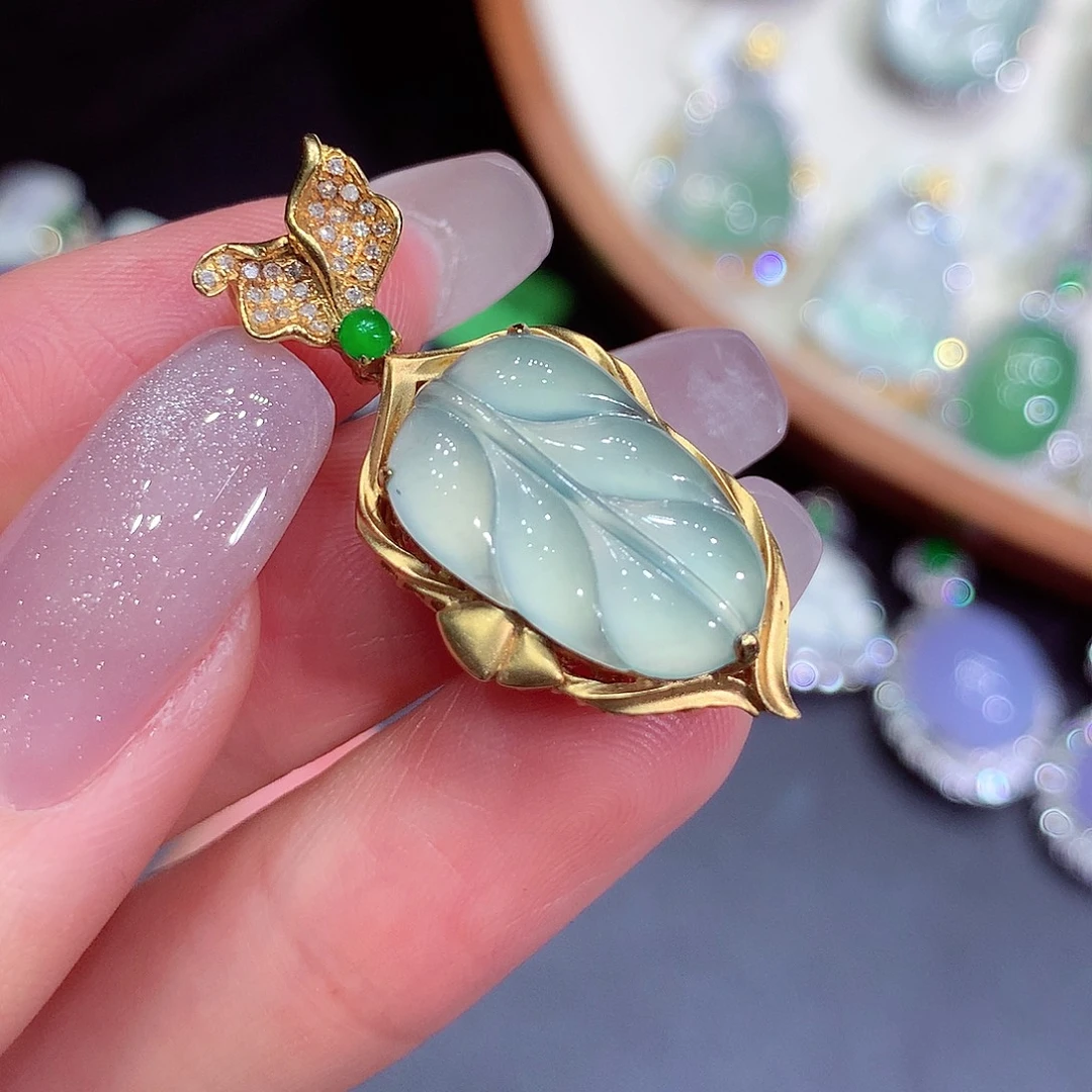 翡翠18K金镶嵌吊坠(不含链)