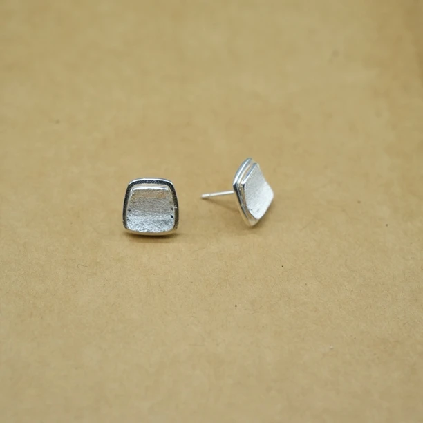 足银耳饰 足银时尚小方块耳钉