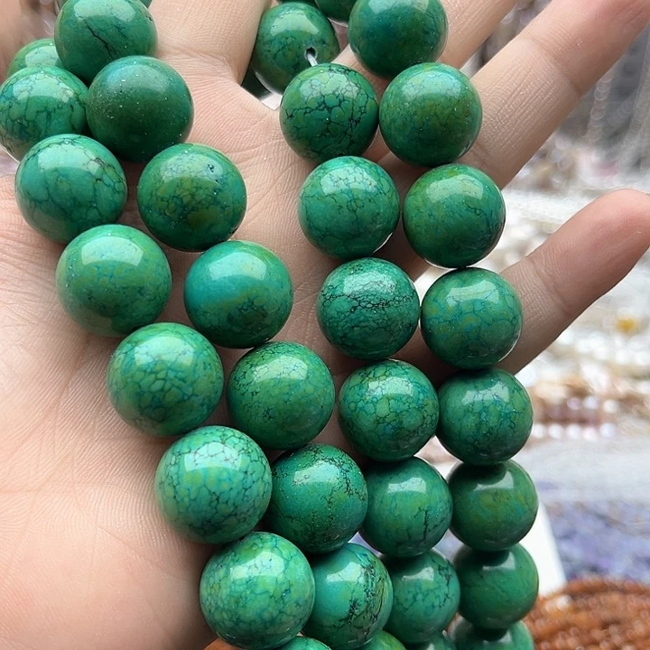 未镶嵌玛瑙/玉髓珠宝半成品一条16mm左右绿松