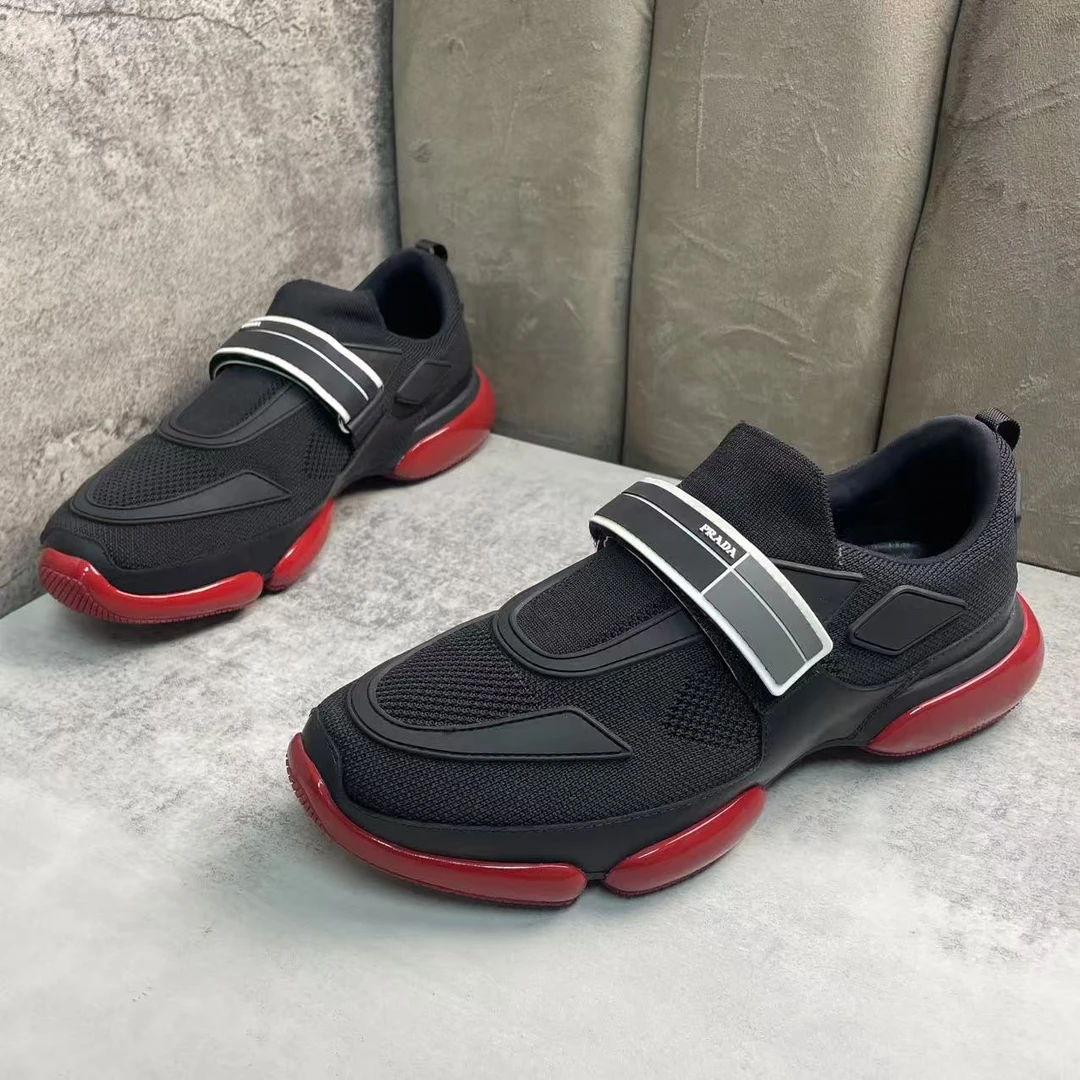 95新 Prada/普拉达 黑色帆布舒适百搭透气魔术贴运动鞋/43.5码