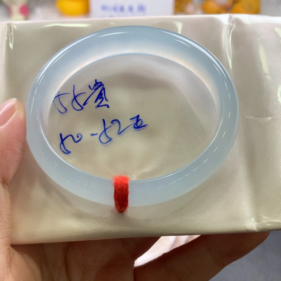 翡翠未镶嵌手镯42号55贵妃