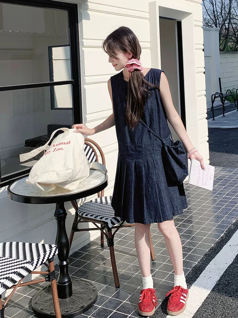 新疆包邮【2532】牛仔背心裙（配包包）-小码衣长83