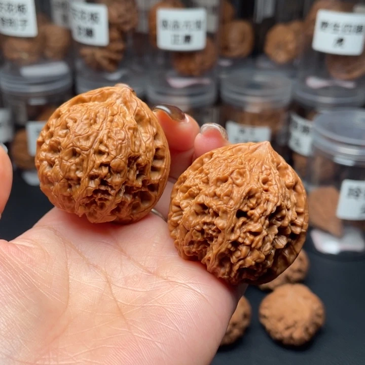 吊坠文玩核桃皇家正圆狮子头42