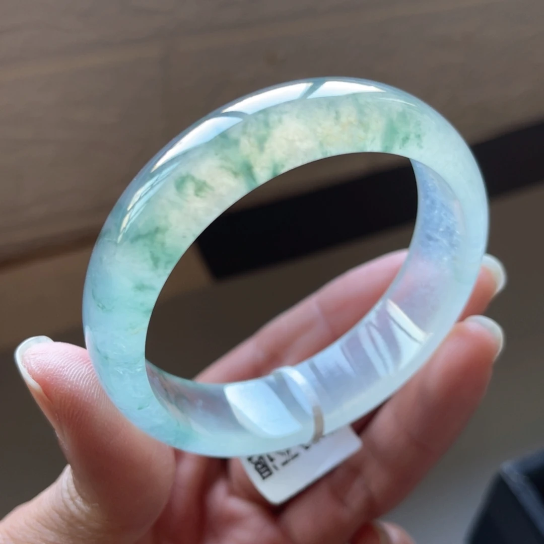 翡翠手镯未镶嵌54.4圈三天鉴赏期