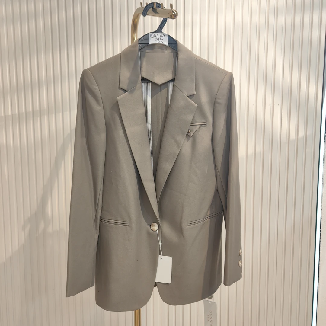 【大喜】极简休闲小西装外套（2577CSC）