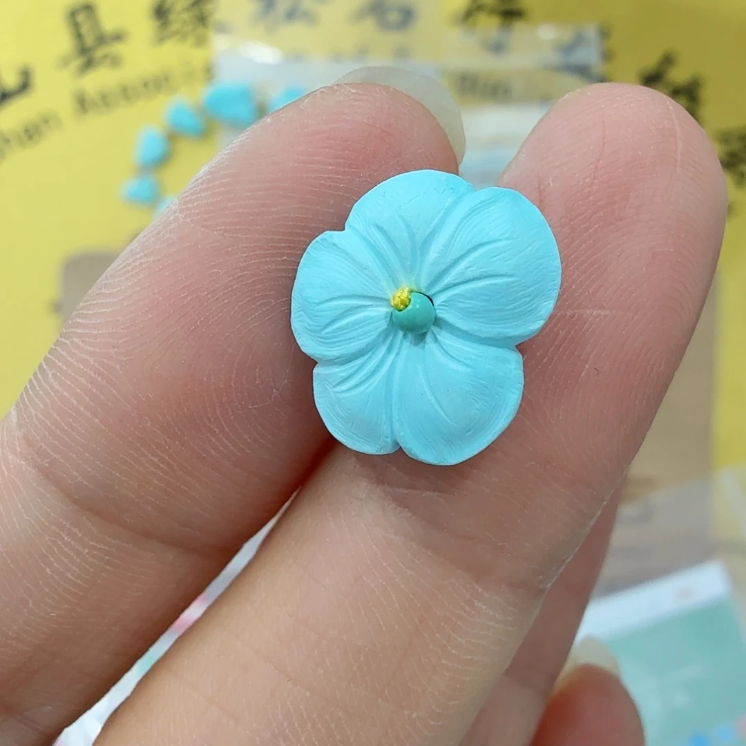 未镶嵌绿松石珠宝奇石