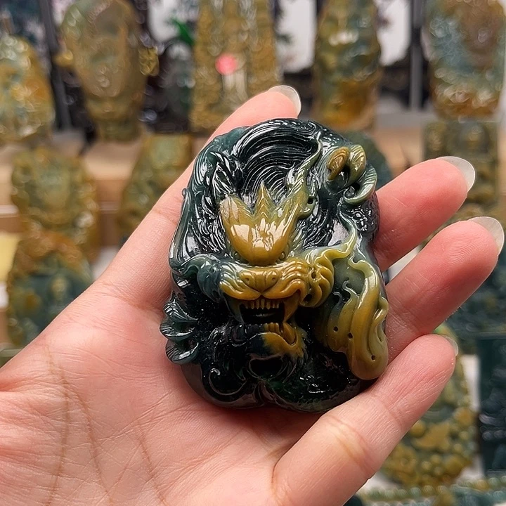 翡翠未镶嵌颈饰天然翡翠a货龙