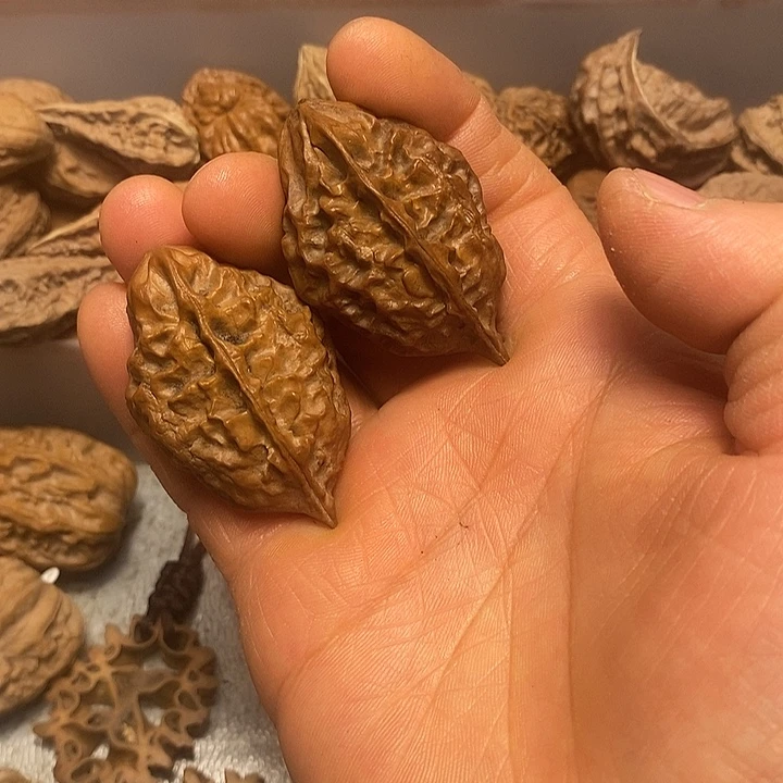 文玩核桃吊坠不错