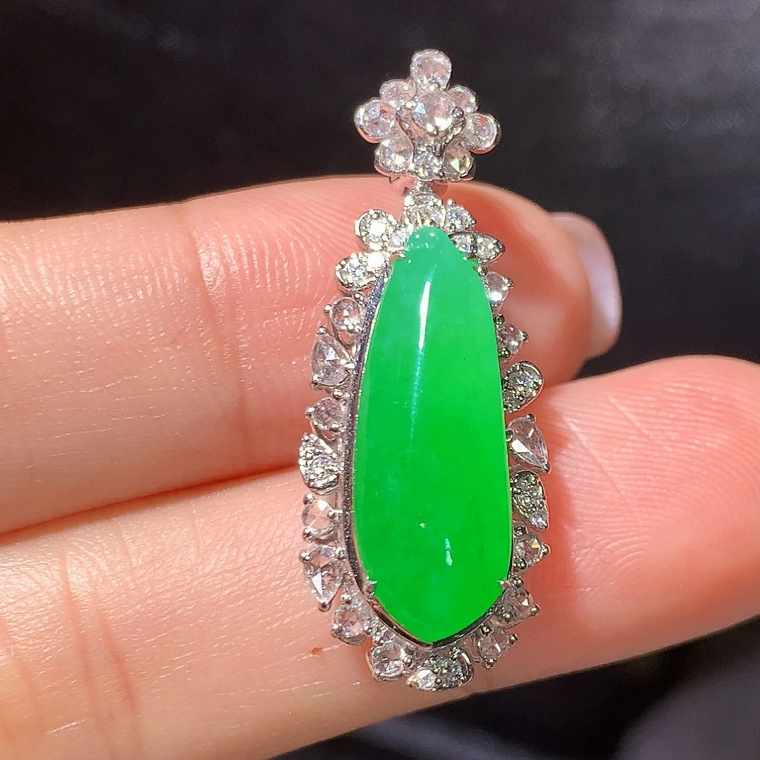 翡翠18K金镶嵌吊坠(不含链)