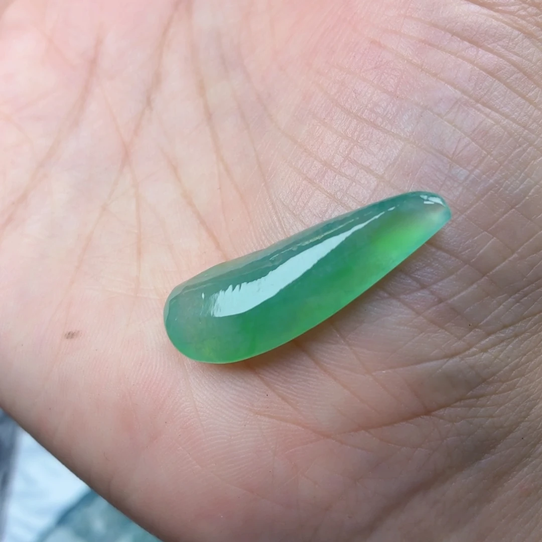 定制翡翠未镶嵌翡翠首饰