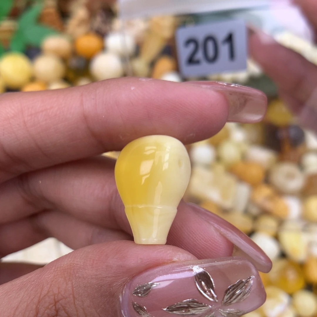 琥珀珠宝奇石未镶嵌12.5