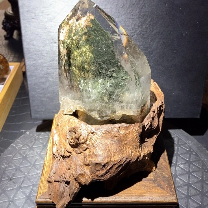 未镶嵌珠宝半成品水晶