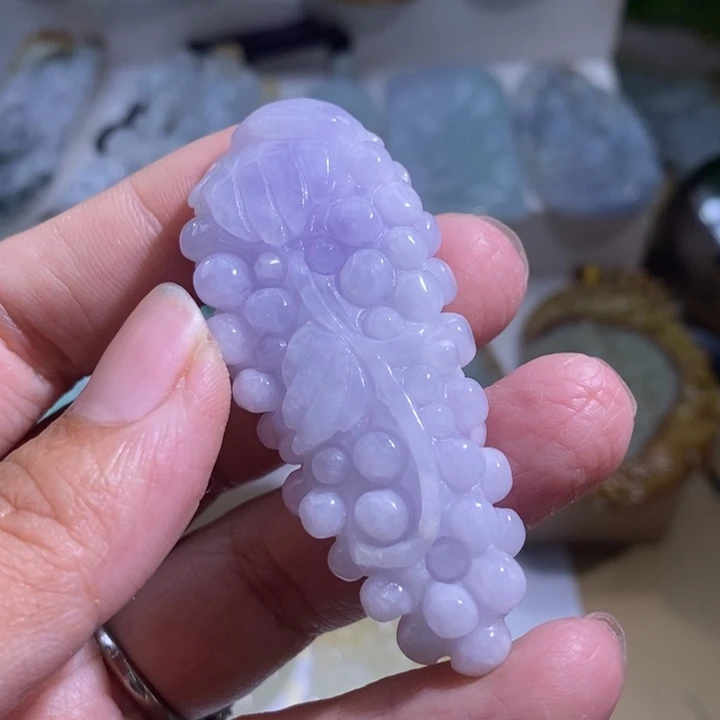 【闪购商品】颈饰未镶嵌翡翠葡萄