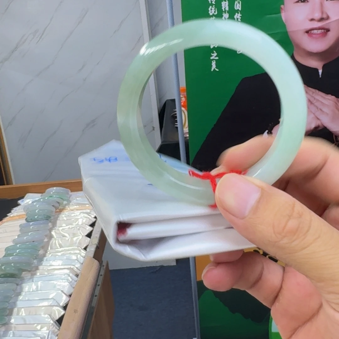 翡翠未镶嵌手镯纯天然缅甸翡翠A货