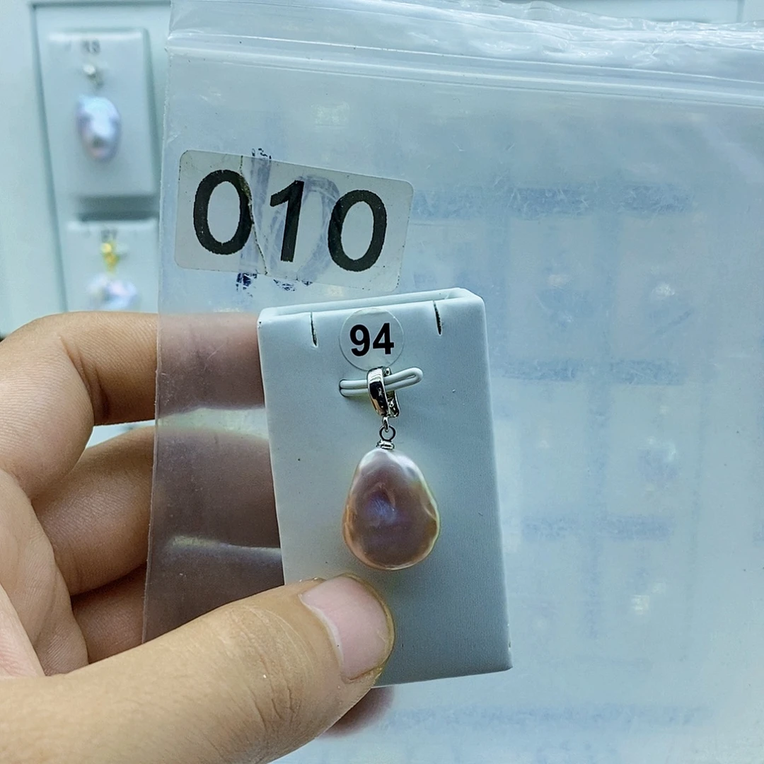 淡水珍珠合金颈饰