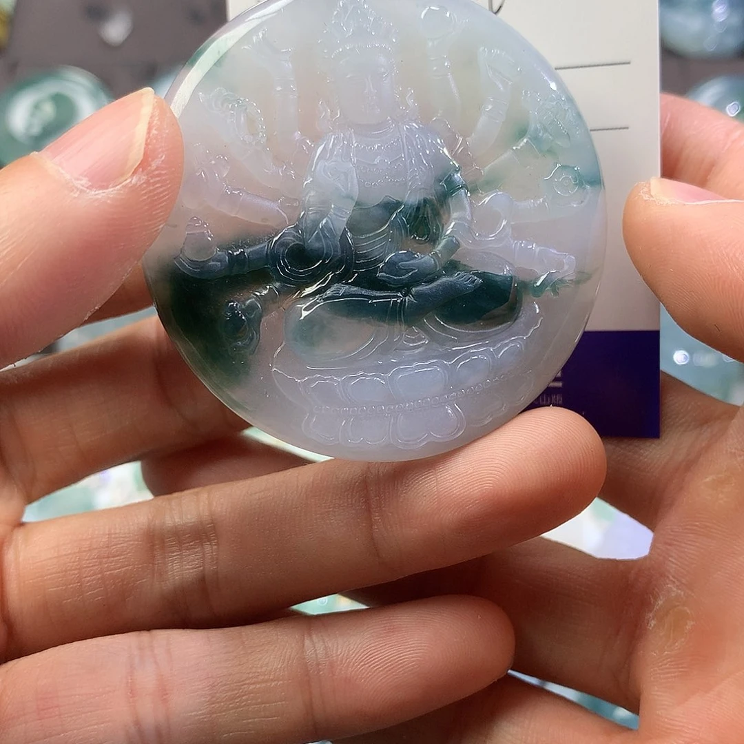 翡翠颈饰未镶嵌吊坠