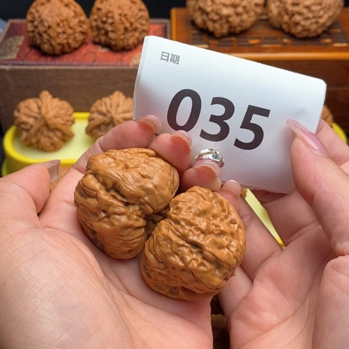 文玩核桃吊坠035号42蛤蟆头