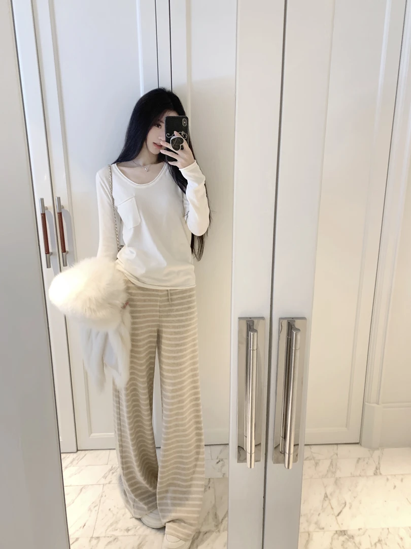 2025年秋季新款慵懒风松弛感舒适休闲宽松条纹阔腿裤百搭长裤女