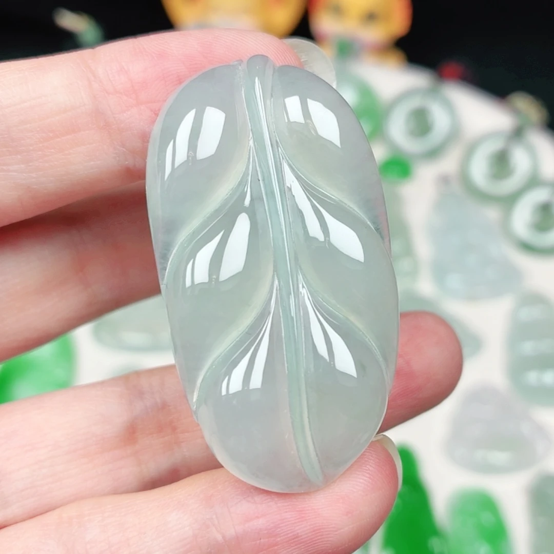 翡翠未镶嵌颈饰缅甸天然A货翡翠