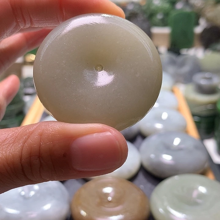 ༺****和田玉（糖玉）未镶嵌珠宝半成品