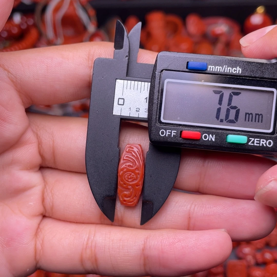 未镶嵌配饰南红玛瑙