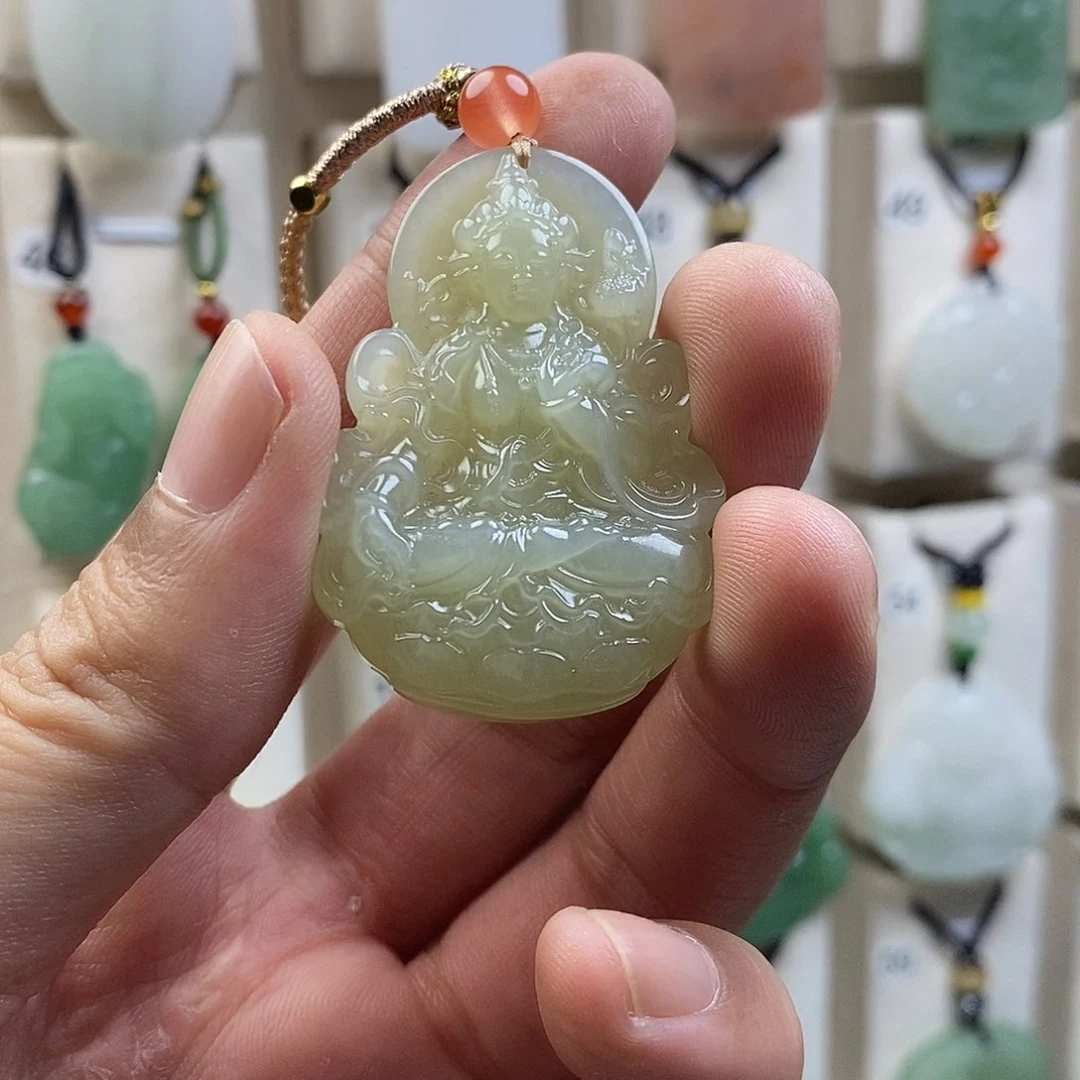 颈饰未镶嵌和田玉