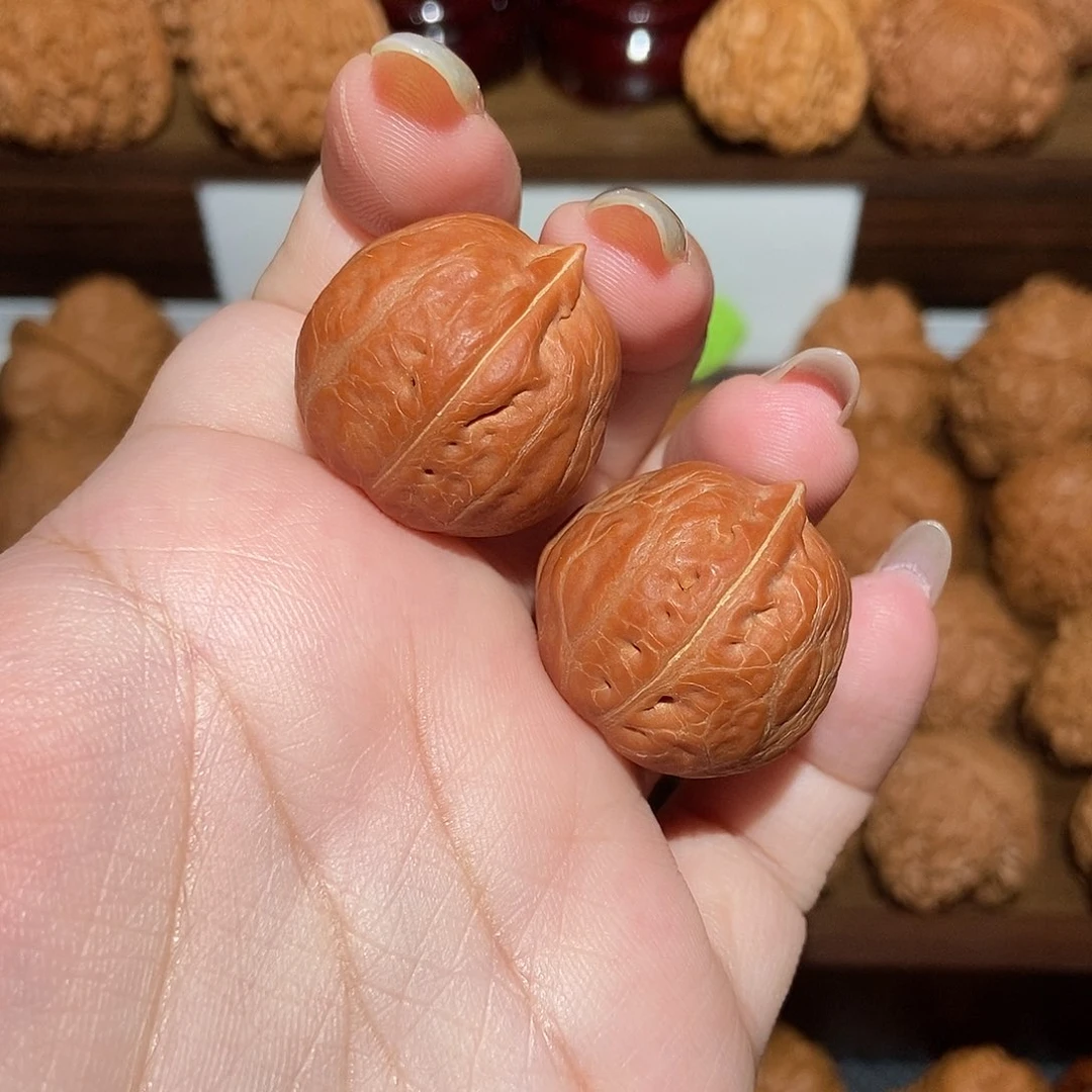 文玩核桃吊坠二日红26