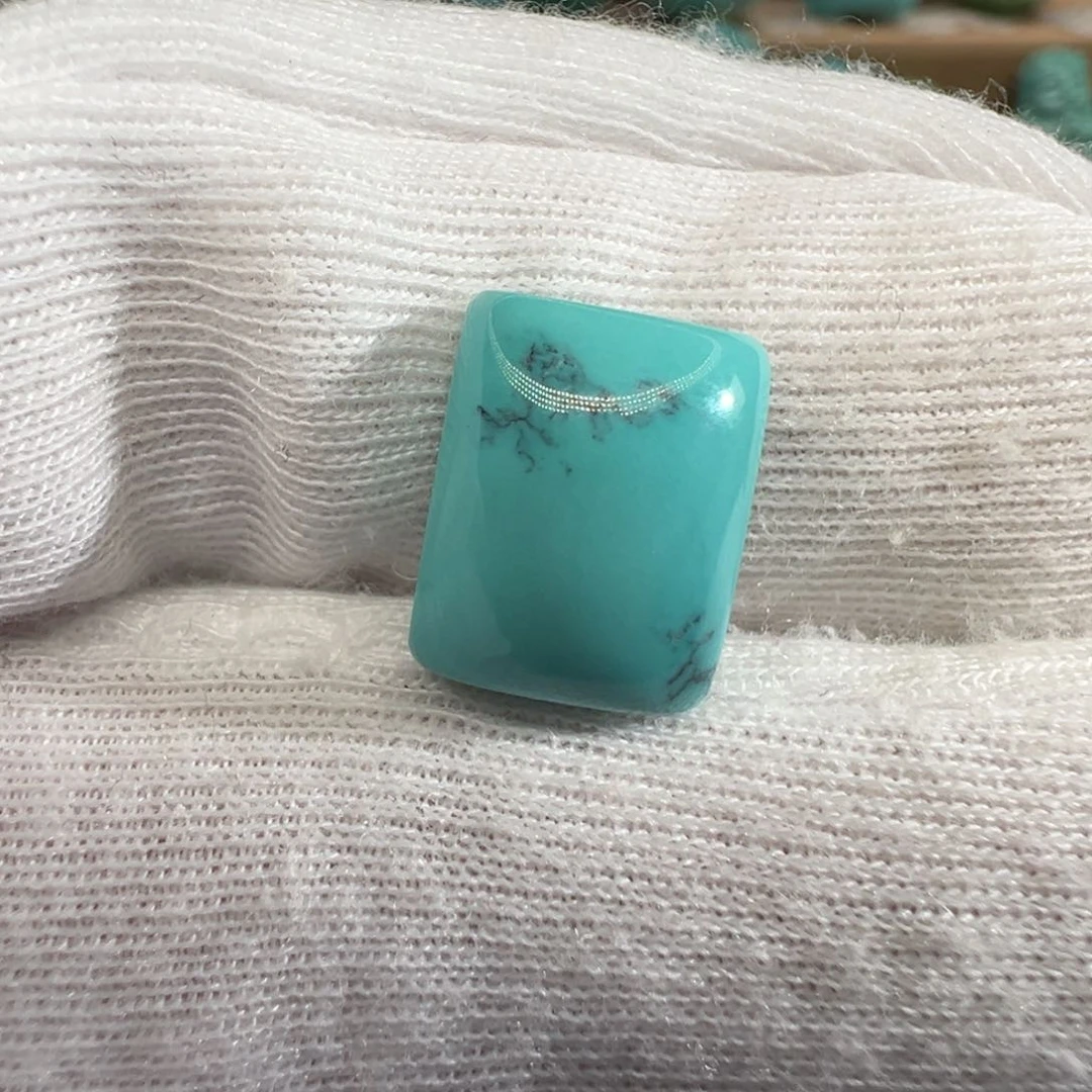 绿松石配饰未镶嵌雪**手10.5^13.2^6.9